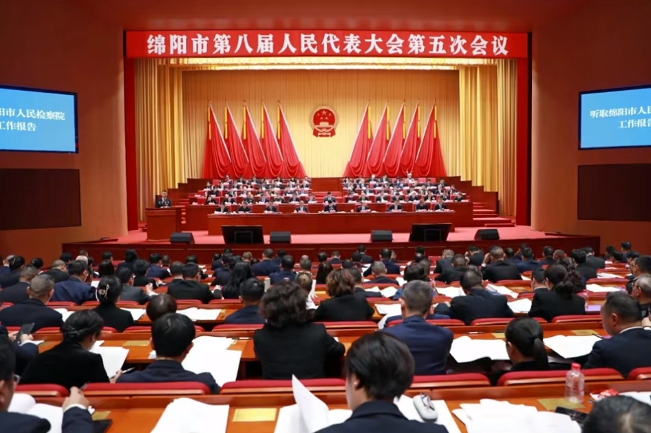 【聚焦两会】卡酷尚董事长郭晓林参加2025年绵阳两会，共绘家乡发展新蓝图