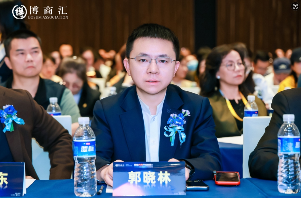 热烈祝贺博商汇第30期深圳民企经济大讲堂顺利举行  共话企业转型新机遇