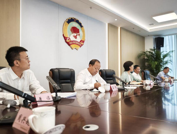 卡酷尚集团董事长郭晓林受邀参加《川商卷》编攀工作专家座谈会