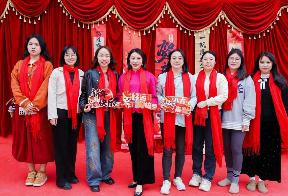 卡酷尚深圳工厂2025年尾牙宴圆满落幕